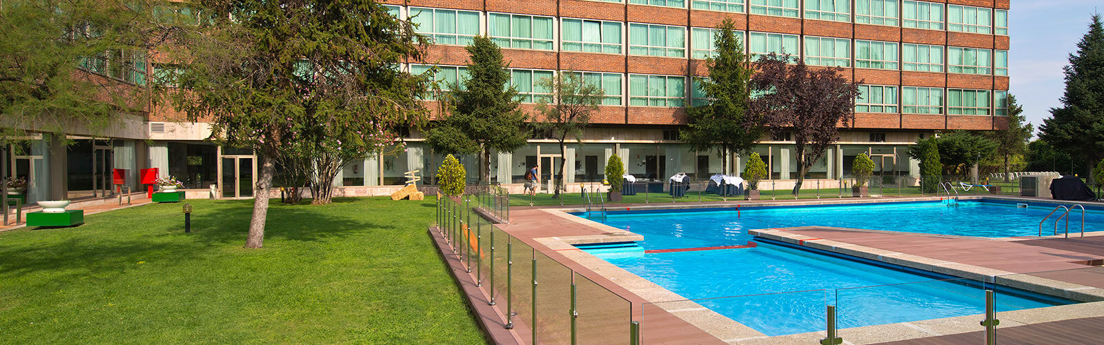 Melia Barajas Hotel Madrid Exterior foto